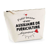 Trousse auxiliaire de puériculture Bazar d'amour - Planetee