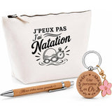 Coffret Cadeau J’peux pas j’ai Natation – Trousse, stylo bambou et porte-clés