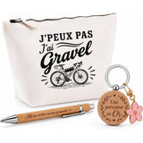 Coffret Cadeau J’peux pas j’ai Gravel – Trousse, stylo bambou et porte-clés