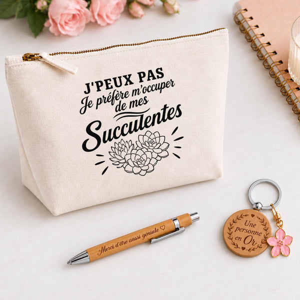 Coffret Cadeau J’peux pas je préfère m’occuper de mes Succulentes – Trousse, stylo bambou et porte-clés