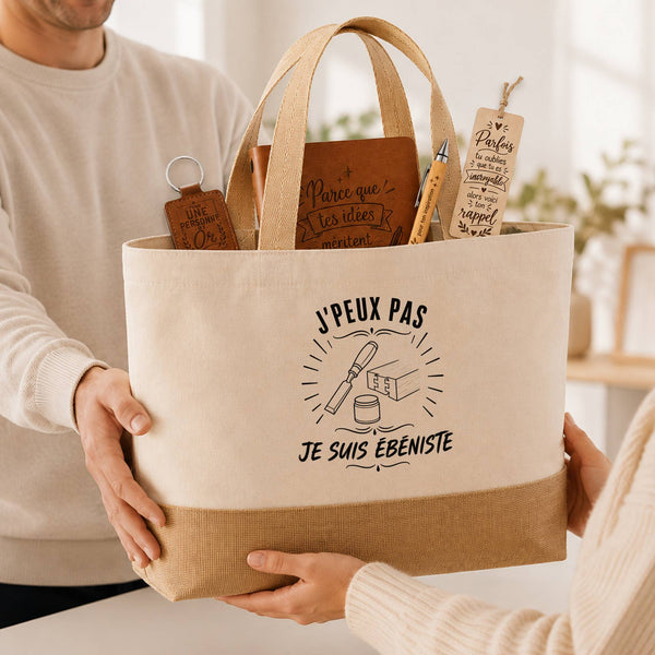 Coffret Cadeau J’peux pas je suis Ébéniste – Sac jute, carnet, stylo, porte-clés et marque-page