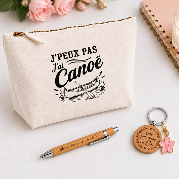 Coffret Cadeau J’peux pas j’ai Canoë – Trousse, stylo bambou et porte-clés