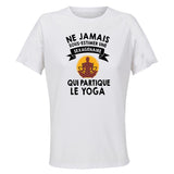 Maillot de Sport Femme Yoga Sexagenaire - T-Shirt Respirant Polyester Manches Courtes - Cadeau Sportive Anniversaire Noël Fête des Mères