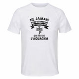 Maillot de Sport Homme Aquagym Septuagenaire - T-Shirt Respirant Polyester Manches Courtes - Cadeau Sportif Anniversaire Noël Fête des Pères
