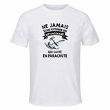 Maillot de Sport Homme Parachute Septuagenaire - T-Shirt Respirant Polyester Manches Courtes - Cadeau Sportif Anniversaire Noël Fête des Pères