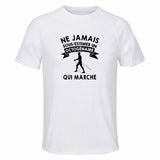 Maillot de Sport Homme Marche Octogenaire - T-Shirt Respirant Polyester Manches Courtes - Cadeau Sportif Anniversaire Noël Fête des Pères