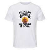 Maillot de Sport Homme Yoga Octogenaire - T-Shirt Respirant Polyester Manches Courtes - Cadeau Sportif Anniversaire Noël Fête des Pères
