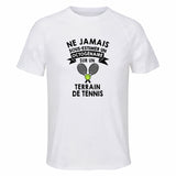 Maillot de Sport Homme Tennis Octogenaire - T-Shirt Respirant Polyester Manches Courtes - Cadeau Sportif Anniversaire Noël Fête des Pères