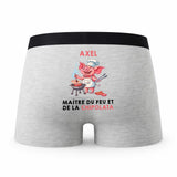 Caleçon Axel Maître du Feu et de la Chipolata - Humour Boxer Gris Cadeau