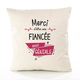 Housse de Coussin Premium Merci Fiancée Géniale - Coton Canvas Fairtrade Beige Idée Cadeau Décoration Canapé