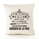 Housse de Coussin Premium Gardien de la Paix Ministère Magie Homme - Coton Canvas Fairtrade Beige Idée Cadeau Décoration Canapé