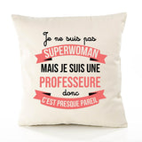Housse de Coussin Premium Professeure Superwomen - Coton Canvas Fairtrade Beige Idée Cadeau Décoration Canapé
