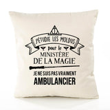 Housse de Coussin Premium ambulancier Ministère Magie Homme - Coton Canvas Fairtrade Beige Idée Cadeau Décoration Canapé