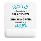 Tapis de souris ergonomique avec repose-poignet, accessoire bureau pour femme et homme, fête des pères, cadeau pas cher, idée cadeau fête des mères, secret santa, départ à la retraite, télétravail et gaming