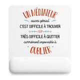 Tapis de souris ergonomique avec repose-poignet, accessoire bureau pour femme et homme, fête des pères, cadeau pas cher, idée cadeau fête des mères, secret santa, départ à la retraite, télétravail et gaming