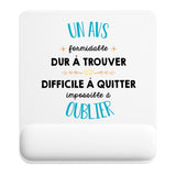 Tapis de souris ergonomique avec repose-poignet, accessoire bureau pour femme et homme, fête des pères, cadeau pas cher, idée cadeau fête des mères, secret santa, départ à la retraite, télétravail et gaming