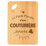 Planche bambou gravée personnalisée femme idée cadeau Fête des Mères apéro 30×20 prénom cuisine plateau fromage anniversaire noel maman mamie