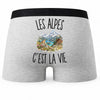 Boxer Homme Les Alpes c’est la vie – Impression au dos
