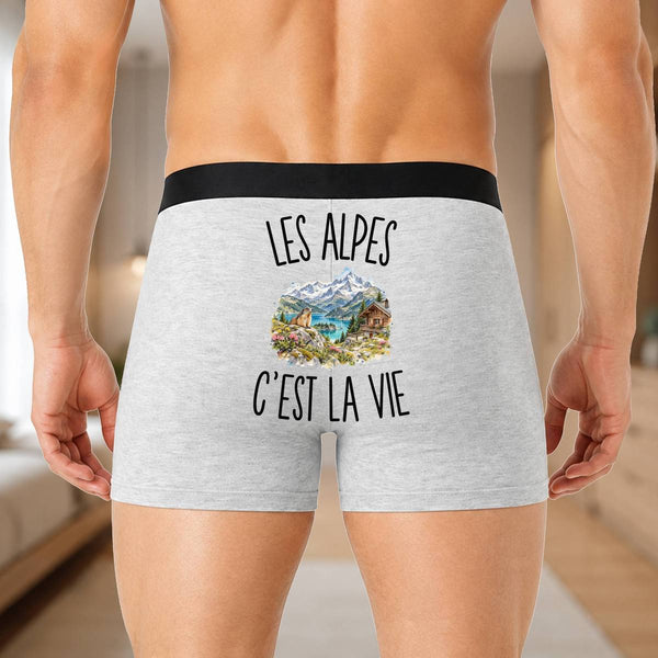 Boxer Homme Les Alpes c’est la vie – Impression au dos