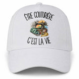 Casquette Blanche Être couturière c'est la vie