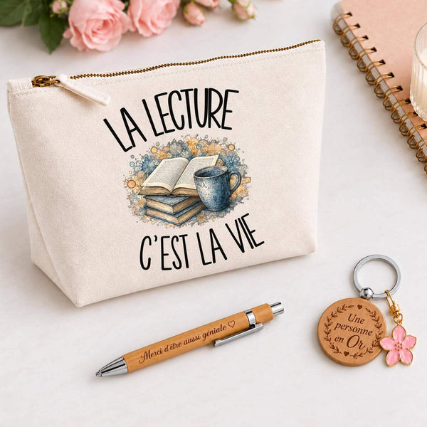 Coffret Cadeau La lecture c'est la vie – Trousse, stylo bambou et porte-clés