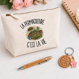 Coffret Cadeau La permaculture c'est la vie – Trousse, stylo bambou et porte-clés
