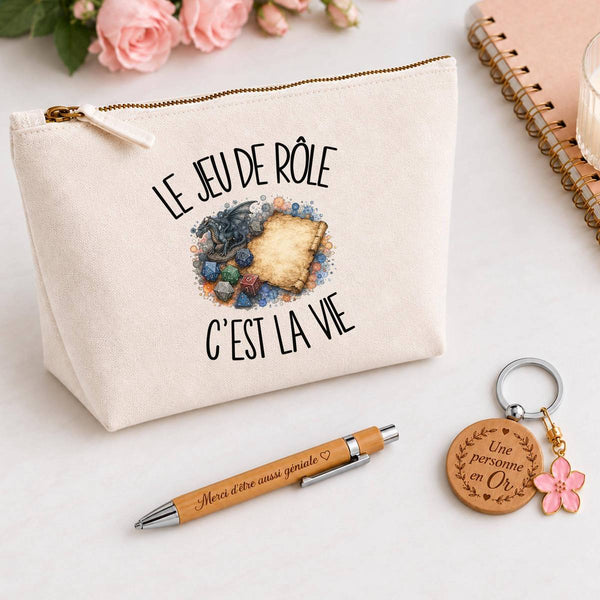 Coffret Cadeau Le jeu de rôle c'est la vie – Trousse, stylo bambou et porte-clés