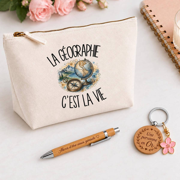 Coffret Cadeau La géographie c'est la vie – Trousse, stylo bambou et porte-clés