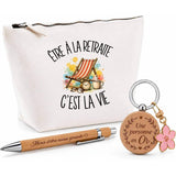 Coffret Cadeau Être à la retraite c'est la vie – Trousse, stylo bambou et porte-clés