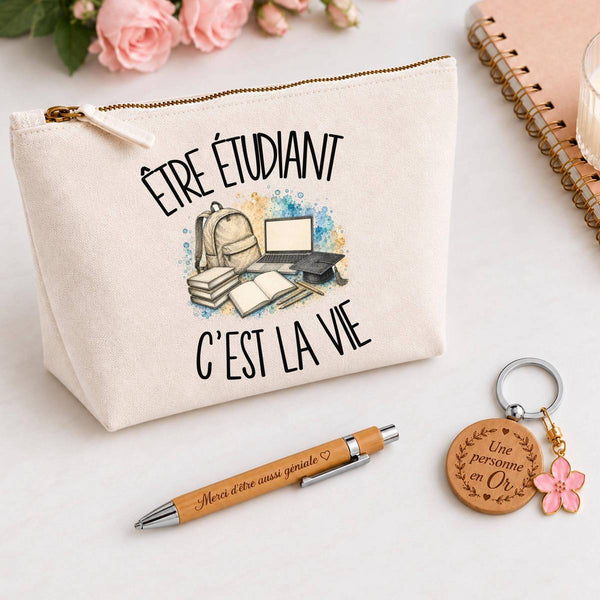 Coffret Cadeau Être étudiant c'est la vie – Trousse, stylo bambou et porte-clés