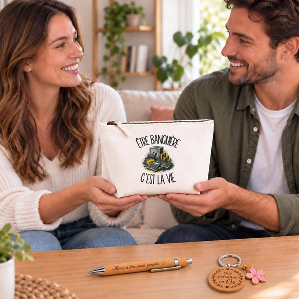 Coffret Cadeau Être banquière c'est la vie – Trousse, stylo bambou et porte-clés