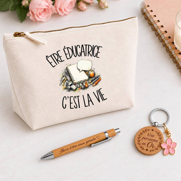 Coffret Cadeau Être éducatrice c'est la vie – Trousse, stylo bambou et porte-clés