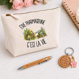 Coffret Cadeau Être pharmacienne c'est la vie – Trousse, stylo bambou et porte-clés