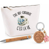 Coffret Cadeau Être aide-soignante c'est la vie – Trousse, stylo bambou et porte-clés