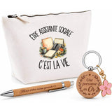 Coffret Cadeau Être assistante sociale c'est la vie – Trousse, stylo bambou et porte-clés