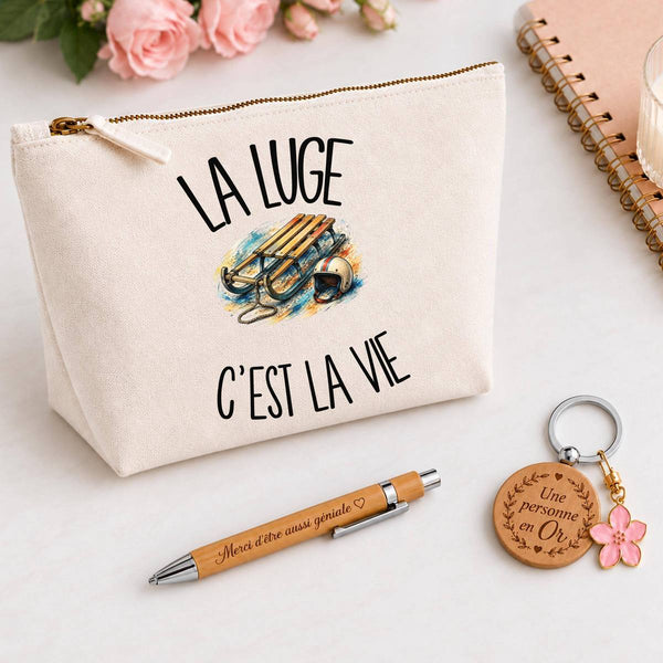 Coffret Cadeau La luge c'est la vie – Trousse, stylo bambou et porte-clés