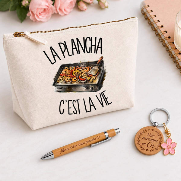 Coffret Cadeau La plancha c'est la vie – Trousse, stylo bambou et porte-clés