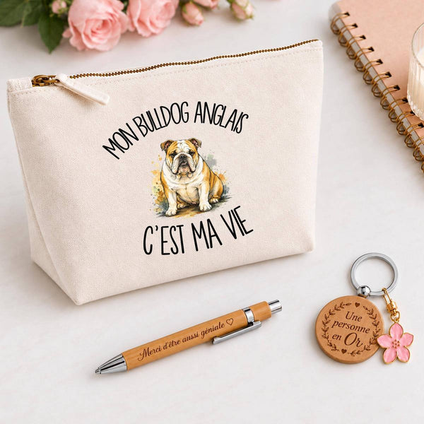 Coffret Cadeau Mon Bulldog Anglais c'est ma vie – Trousse, stylo bambou et porte-clés