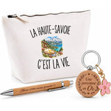 Coffret Cadeau La Haute-Savoie c’est la vie – Trousse, stylo bambou et porte-clés
