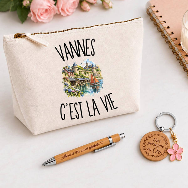 Coffret Cadeau Vannes c’est la vie – Trousse, stylo bambou et porte-clés