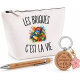 Coffret Cadeau Les Briques c’est la vie – Trousse, stylo bambou et porte-clés