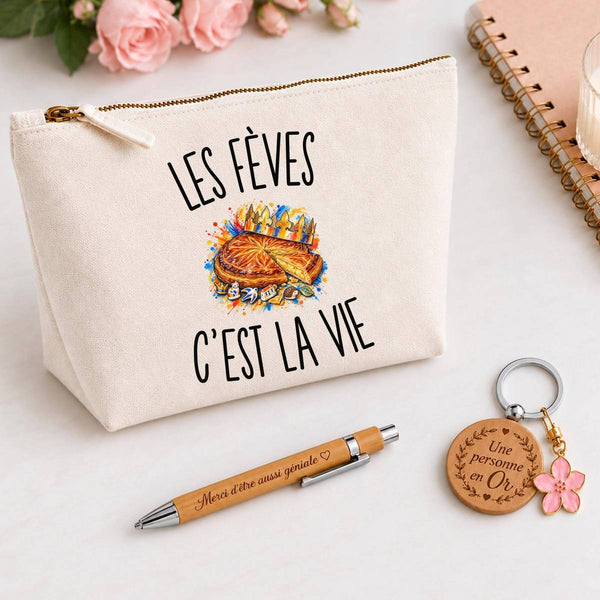 Coffret Cadeau Les Fèves c’est la vie – Trousse, stylo bambou et porte-clés