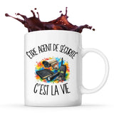 Mug Être agent de sécurité c'est la vie