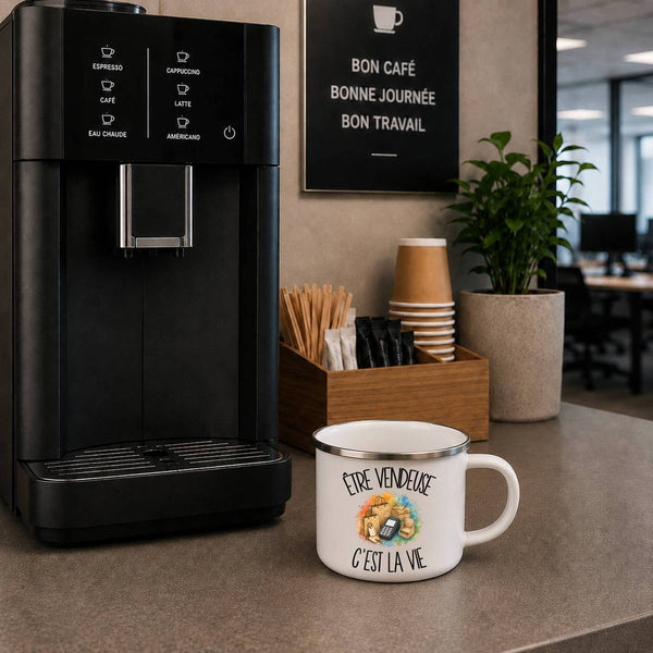 Mug Métal Émaillé Être vendeuse c'est la vie