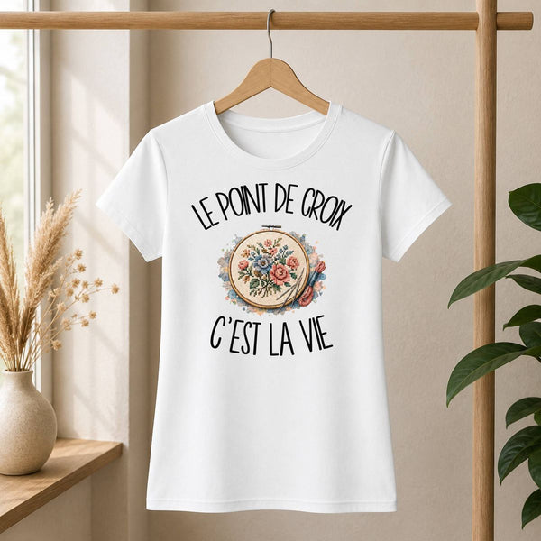 T-shirt Femme Blanc Le point de croix c'est la vie