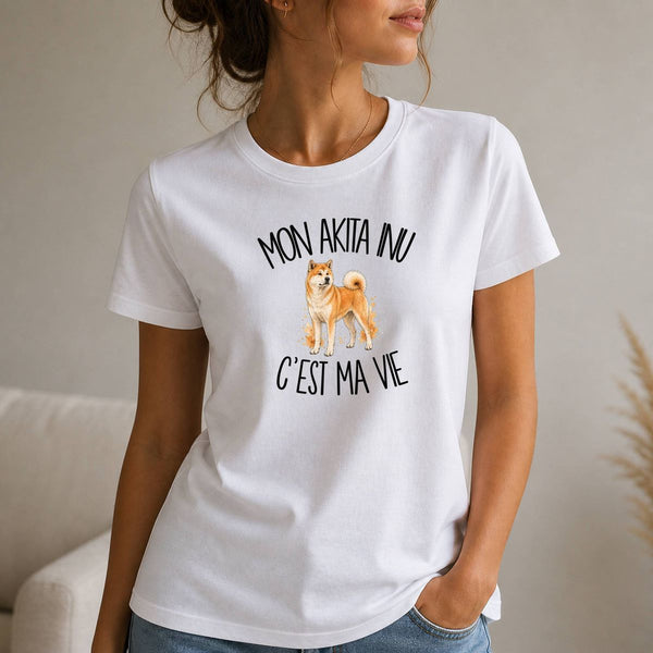 T-shirt Femme Blanc Mon Akita Inu c'est ma vie