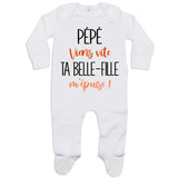 bébé enfant nourrisson idée cadeau naissance amour amitié parrain marraine famille baby shower maternité maman papa baptême anniversaire noël fête des pères papa fête des mères