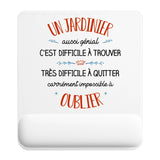 Tapis de souris ergonomique avec repose-poignet, accessoire bureau pour femme et homme, fête des pères, cadeau pas cher, idée cadeau fête des mères, secret santa, départ à la retraite, télétravail et gaming