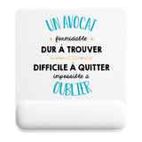 Tapis de souris ergonomique avec repose-poignet, accessoire bureau pour femme et homme, fête des pères, cadeau pas cher, idée cadeau fête des mères, secret santa, départ à la retraite, télétravail et gaming