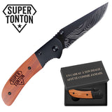 cadeau homme personnalisé idée papa fête des pères noël mari saint valentin élégant pratique gravé inox bois acier durable pliant de poche utile aventurier randonneur bricoleur chic original compagnon plein air robuste cadeau unique